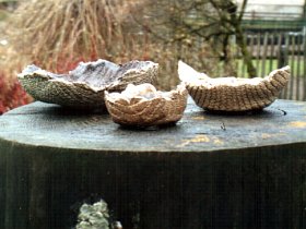 ručně vyrobené misky na bonsaje ze šamotové keramiky